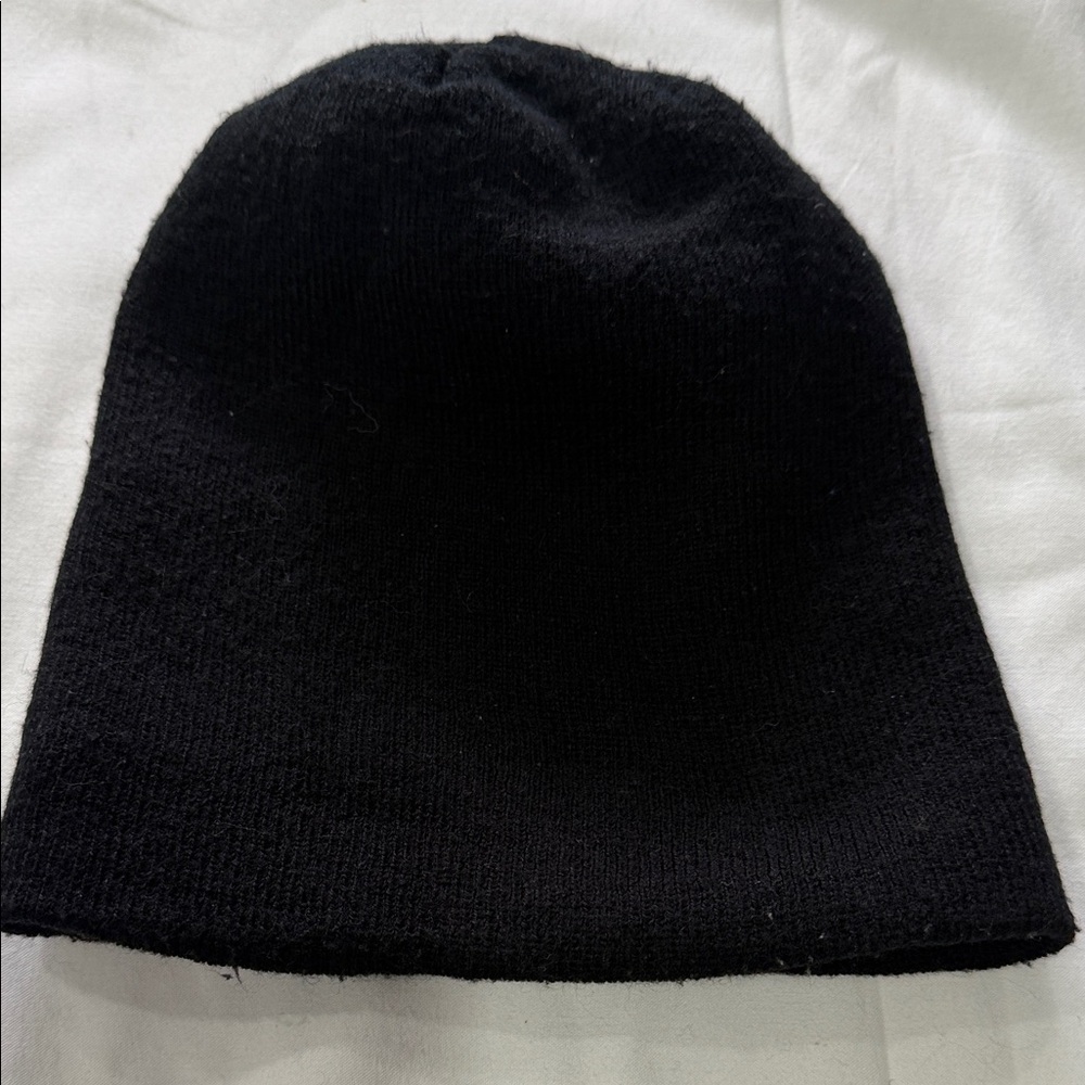3M Thinsulate Solid Black Beanie